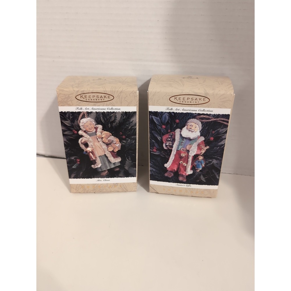 Vintage Hallmark Showcase Mrs. Claus and Santa's Keepsake Ornaments‎ NIB 1996